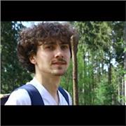 Étudiant en licence de Physique, donne des cours de math et de physique pour tout niveaux du collège à la L1